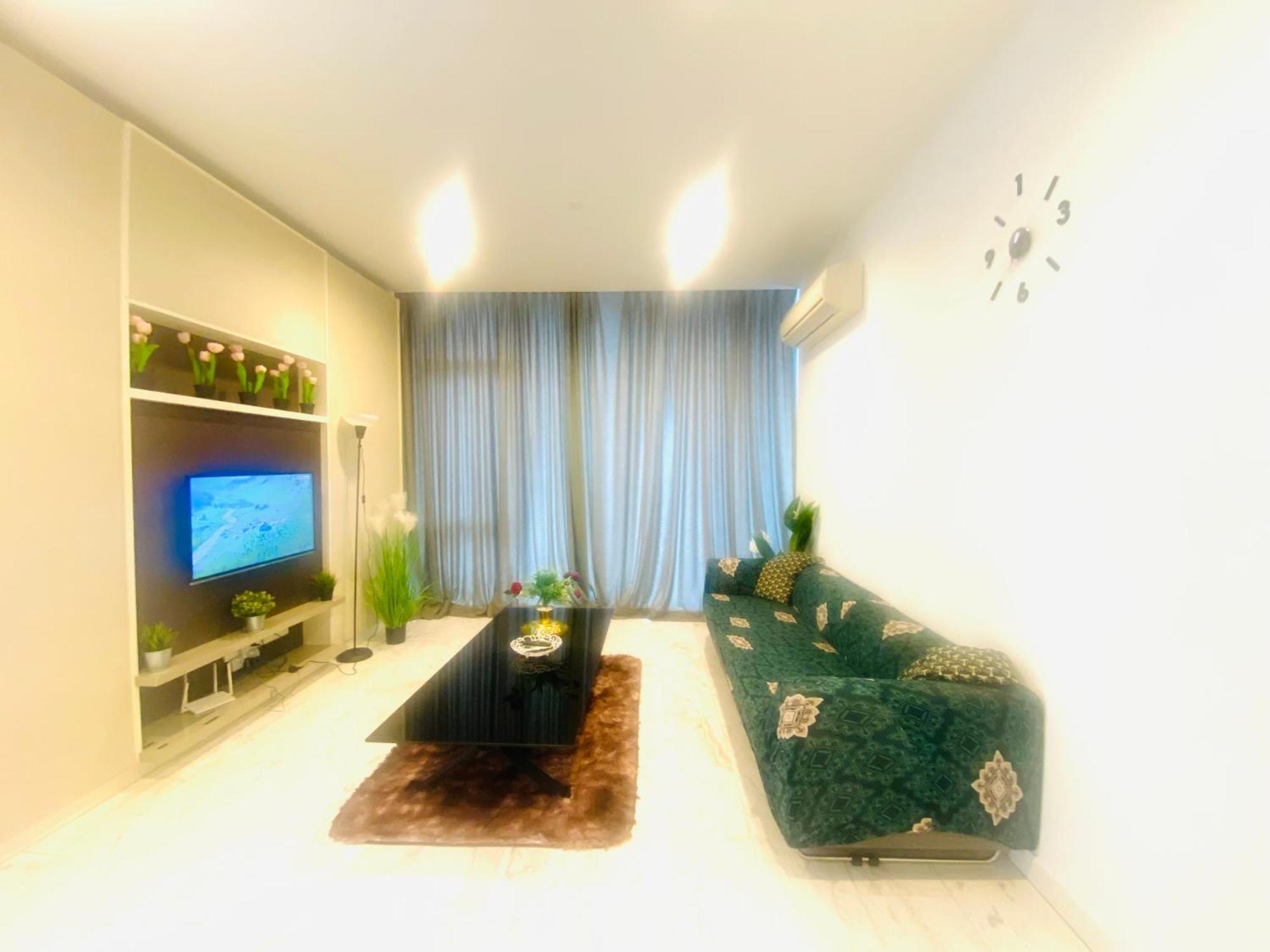 Easten Super Platinum Klcc * Kuala Lumpur
